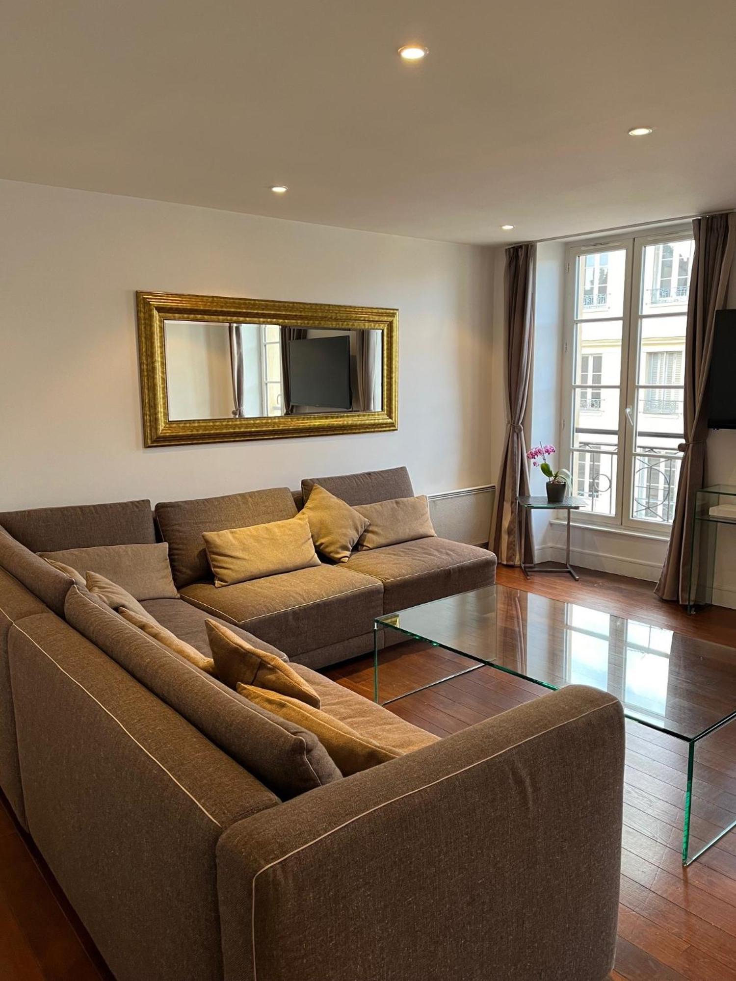 Bel Appartement Chic Et Cosy 78100 Saint-Germain-en-Laye Exterior foto