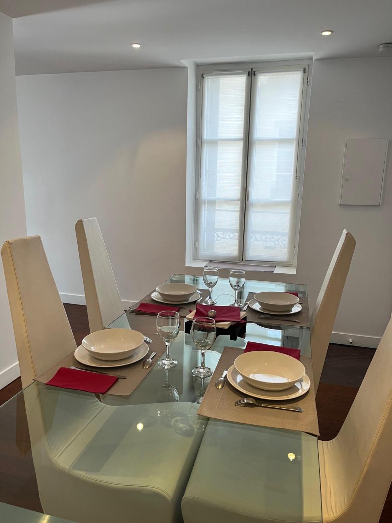 Bel Appartement Chic Et Cosy 78100 Saint-Germain-en-Laye Exterior foto